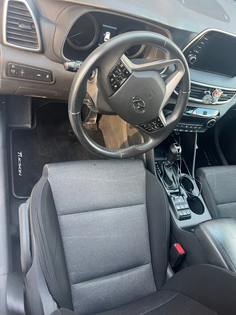 Nettoyage intérieur Hyundai Tucson à domicile après NaraClean Lille