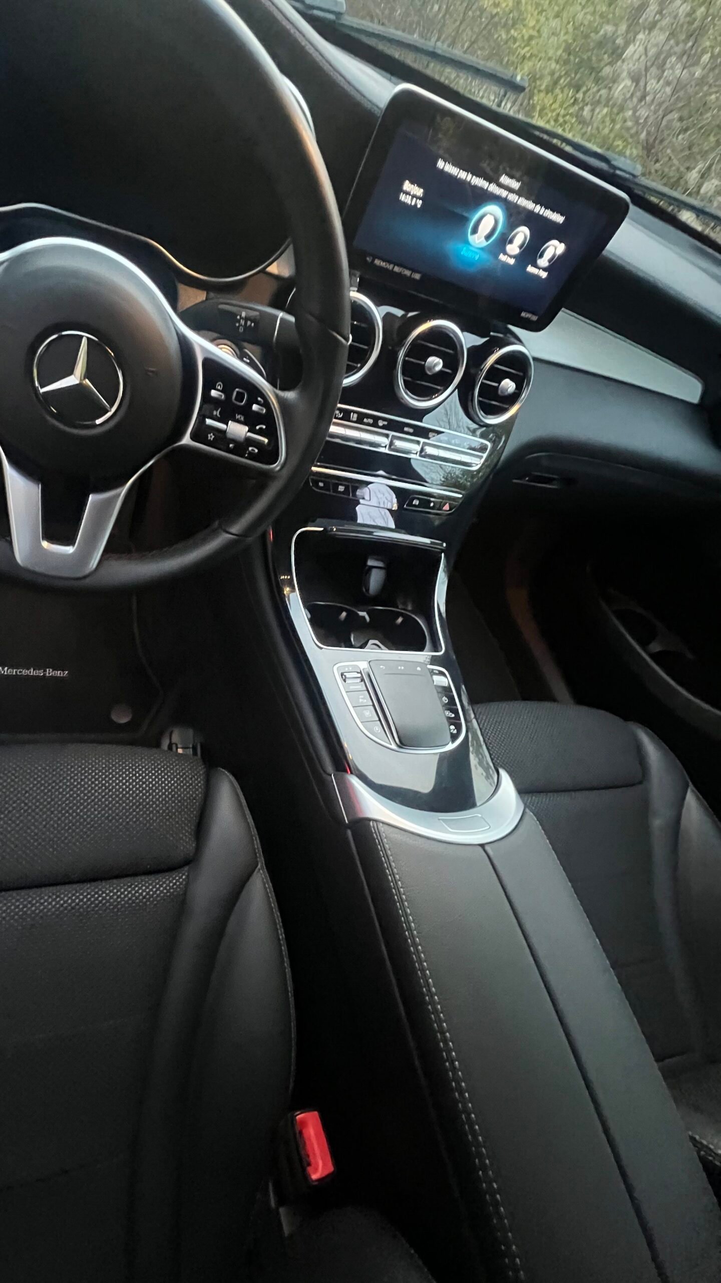 Nettoyage intérieur Mercedes Classe C à domicile Lille NaraClean