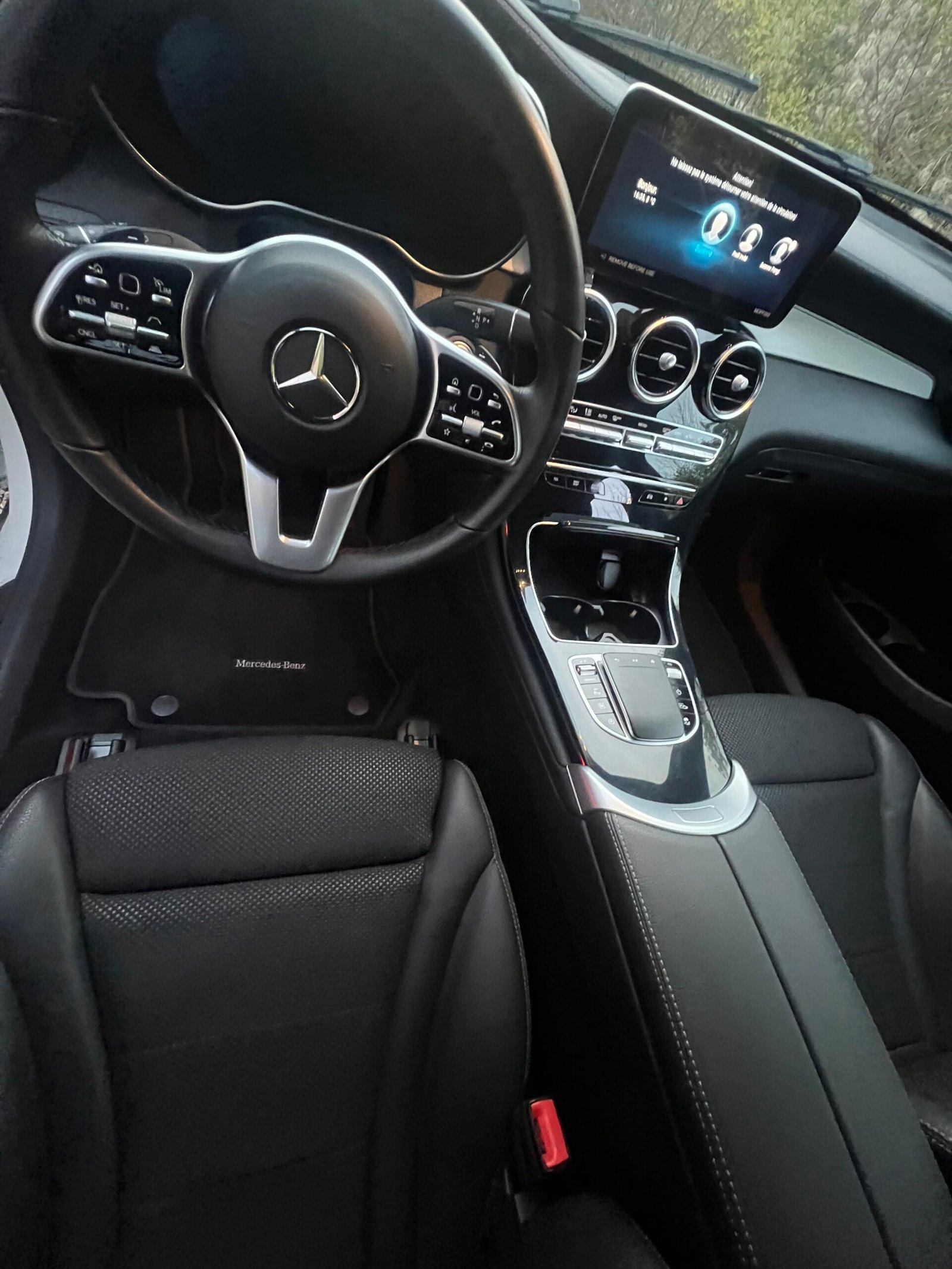 Nettoyage intérieur Mercedes Classe C à domicile Lille NaraClean