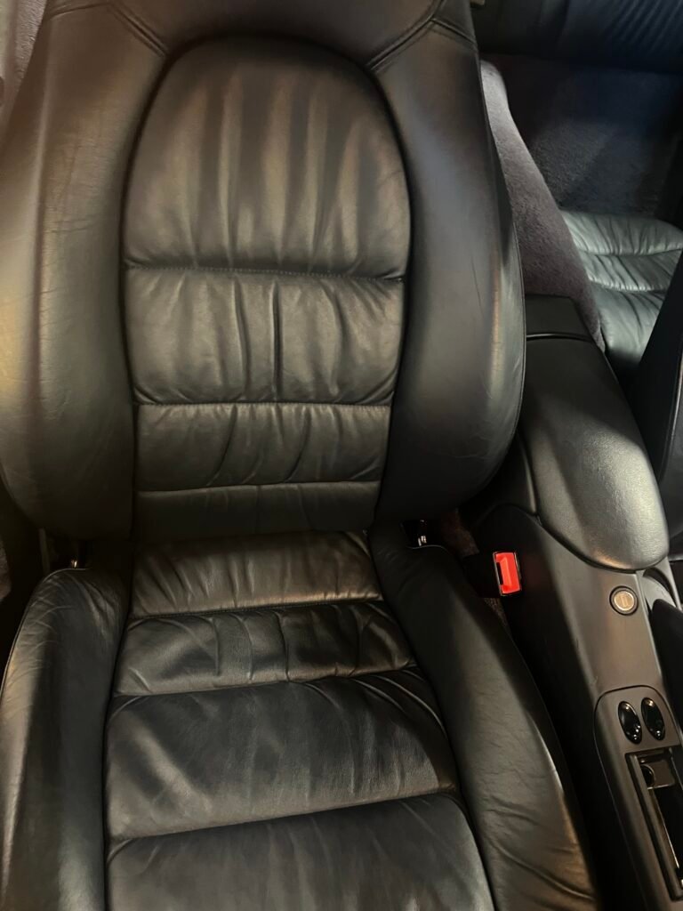 Nettoyage siège cuir voiture à domicile après NaraClean Lille